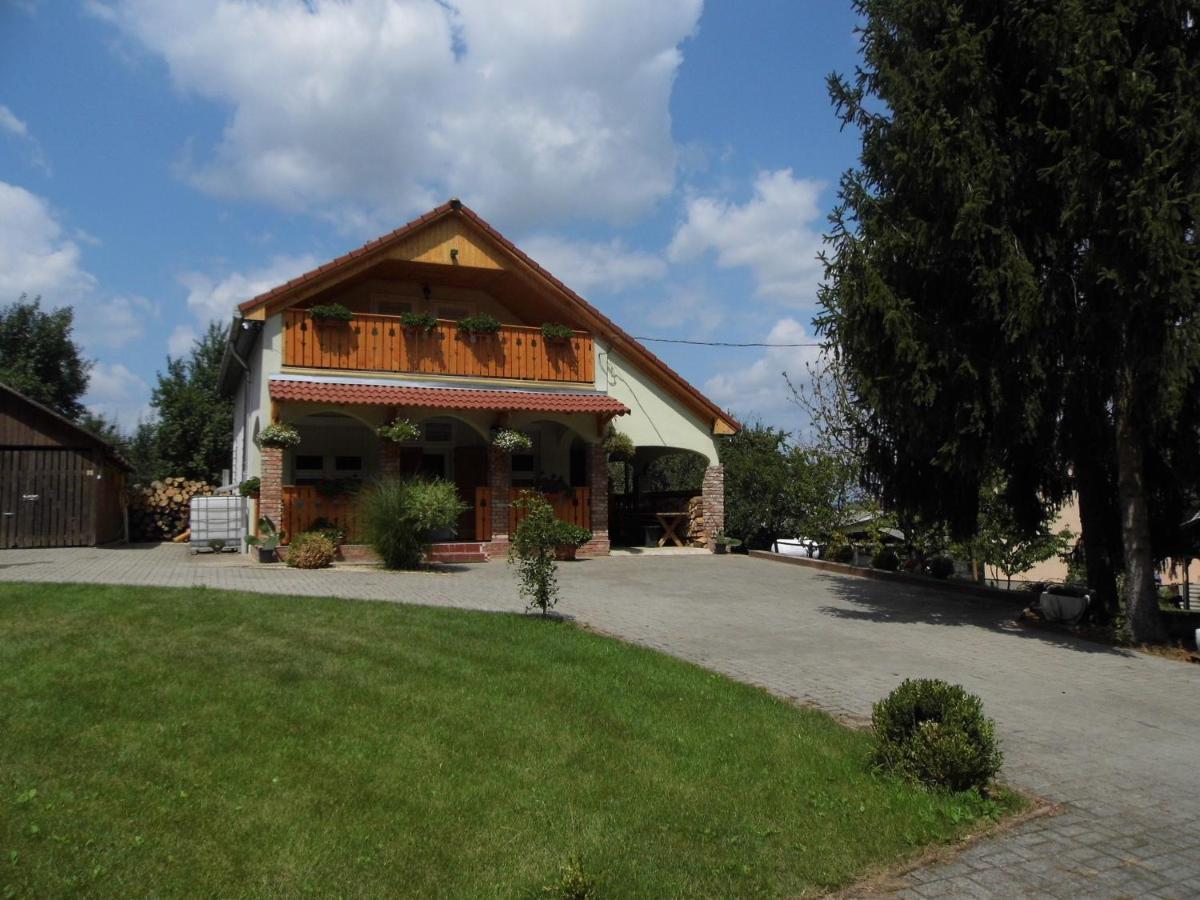 Gergely-Haz, A Volt Peteri Dezsas Vendeghaz Villa Sajoszentpeter Bagian luar foto